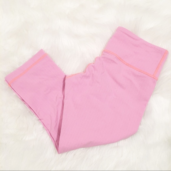 lululemon athletica Pants - Lululemon pink crop wunder under pants size 6